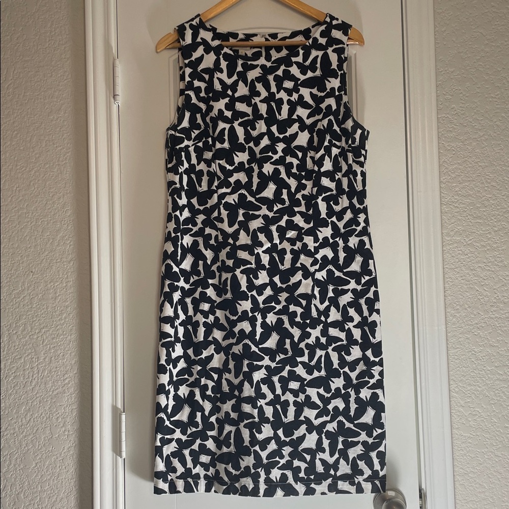 Talbots Black and White Sleeveless Shift  Dress size 12 Professional Office